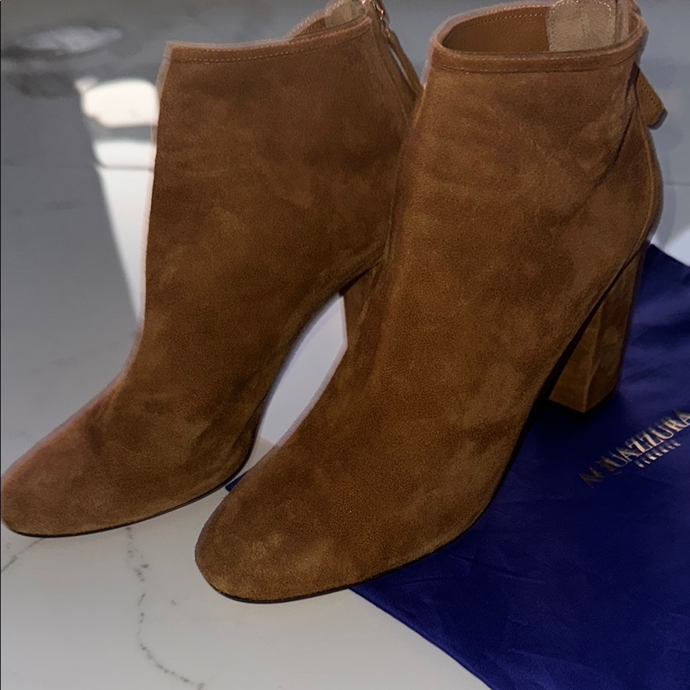 Aquazzura Brown Ankle Boots with Chunky Heel and Suede Material
